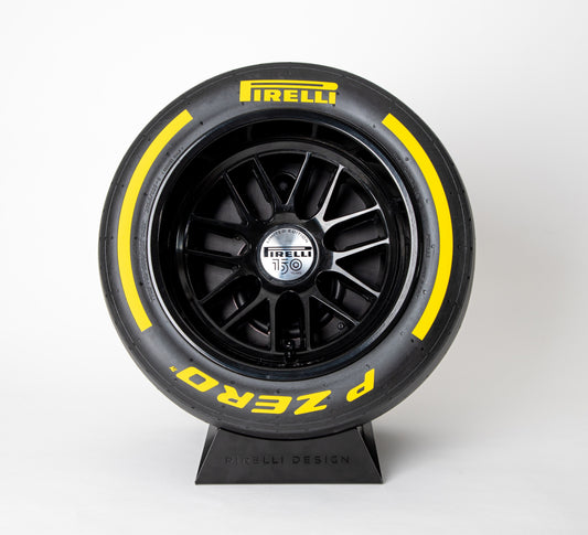 IXOOST Speaker 100W Pirelli Tyre YELLOW 18' Scale 1:2