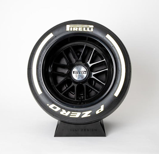 IXOOST Speaker 100W Pirelli Tyre WHITE 18' Scale 1:2